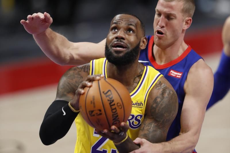 2021-01-29t012812z_297505525_mt1usatoday15495767_rtrmadp_3_nba-los-angeles-lakers-at-detroit-pistons_reuters