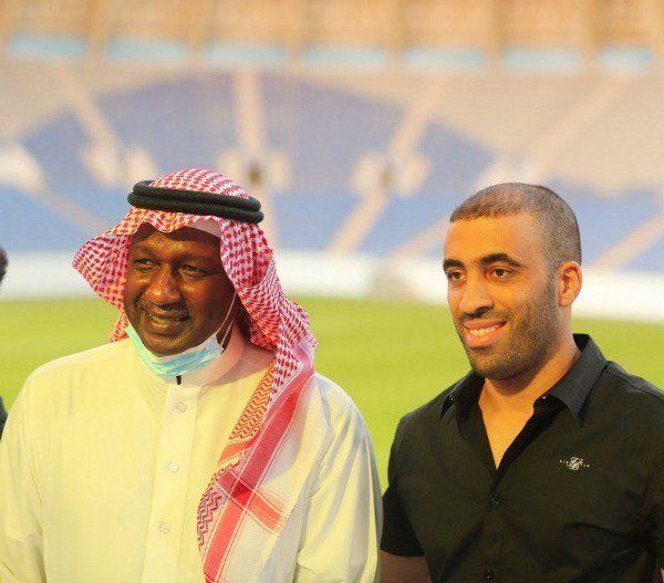 ماجد عبد الله مع عبد الرزاق حمد الله