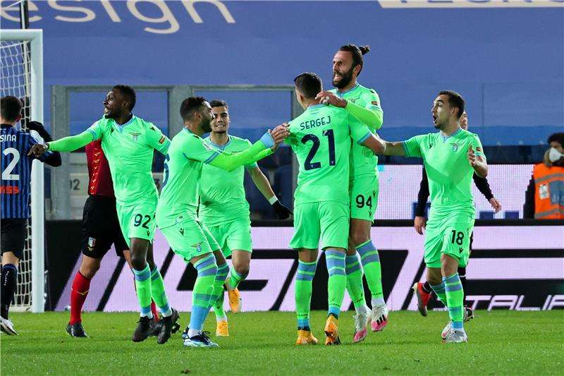 لاعبو لاتسيو 