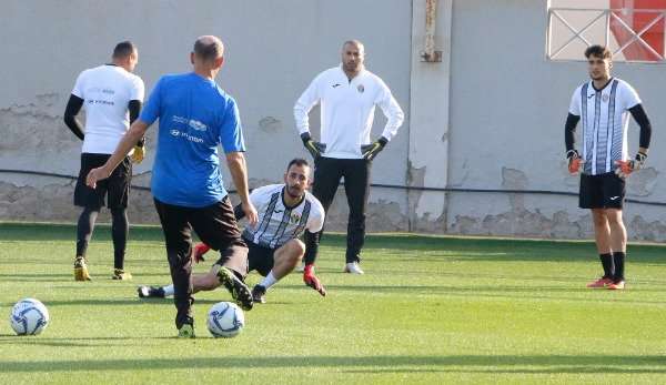 من تدريبات منتخب الأردن