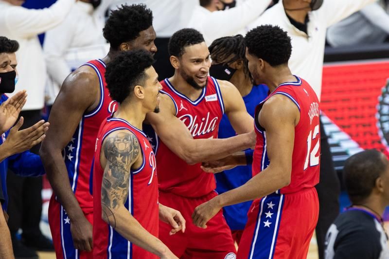 فيلادلفيا سيفنتس سيكسرز 