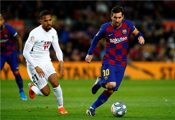 ميسي أمام غرناطة - أرشيفية