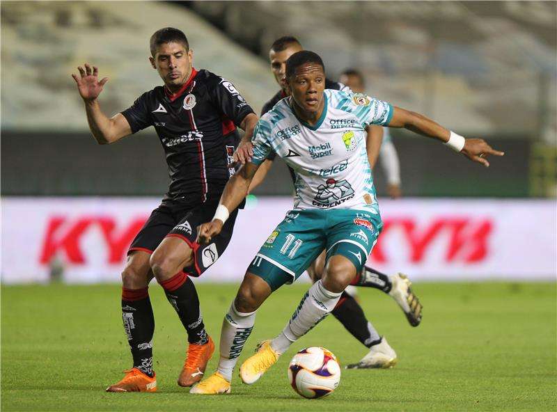 ليون وأتلتيكو سان لويس