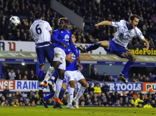 2011-03-092011-03-09t210504z_01_nvr03_rtridsp_3_soccer-england_reuters