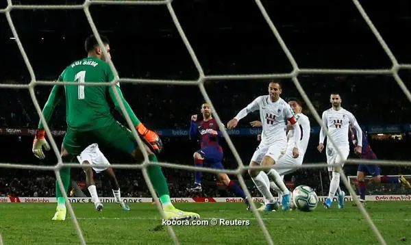 ?i=reuters%2f2020-01-19%2f2020-01-19t220111z_1586220387_rc2aje9y2gbg_rtrmadp_3_soccer-spain-fcb-gcf-report_reuters