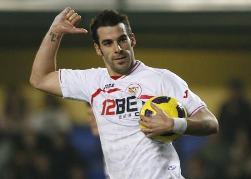 2011-01-122011-01-12t195044z_01_hjk05_rtridsp_3_soccer-spain-cup_reuters