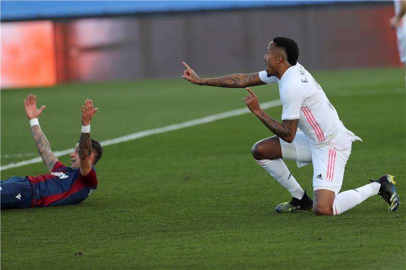 إيدير ميليتاو