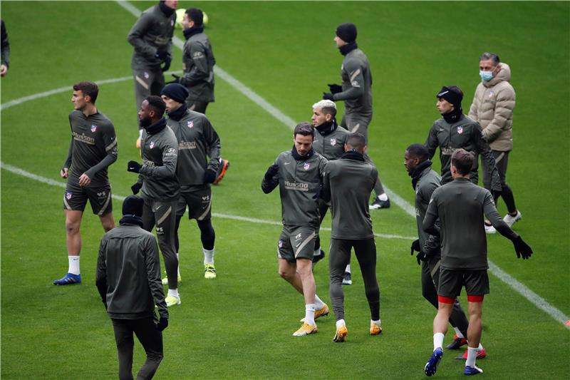 لاعبو أتلتيكو مدريد 