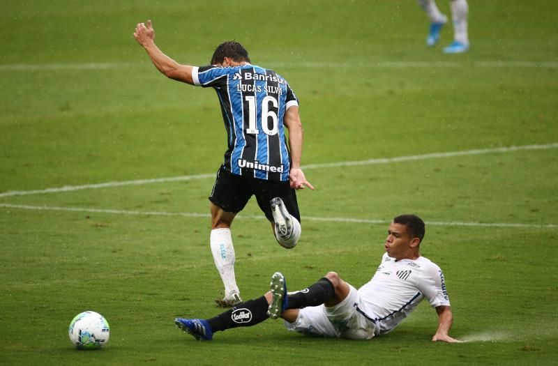 2021-02-03t193801z_758965400_up1eh231ijdzz_rtrmadp_3_soccer-brazil-gre-sts-report_reuters