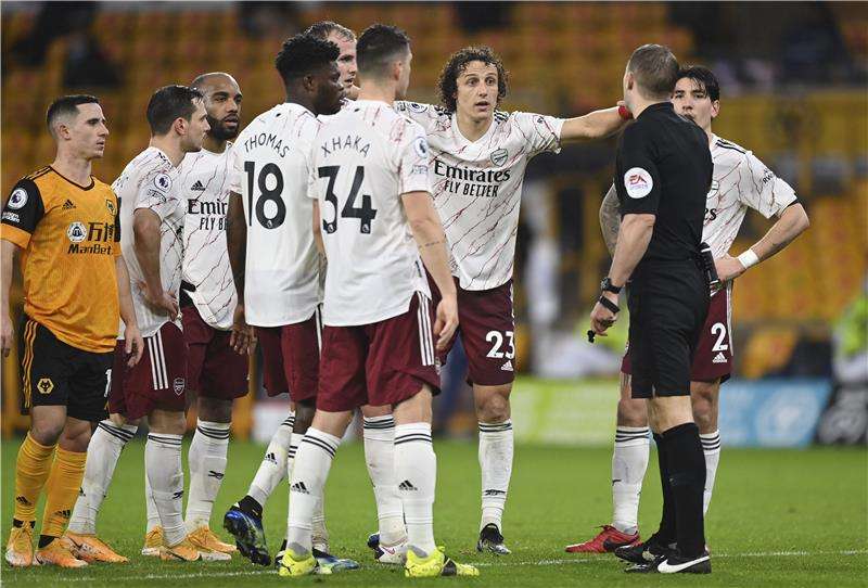 من لقاء آرسنال ووولفرهامبتون